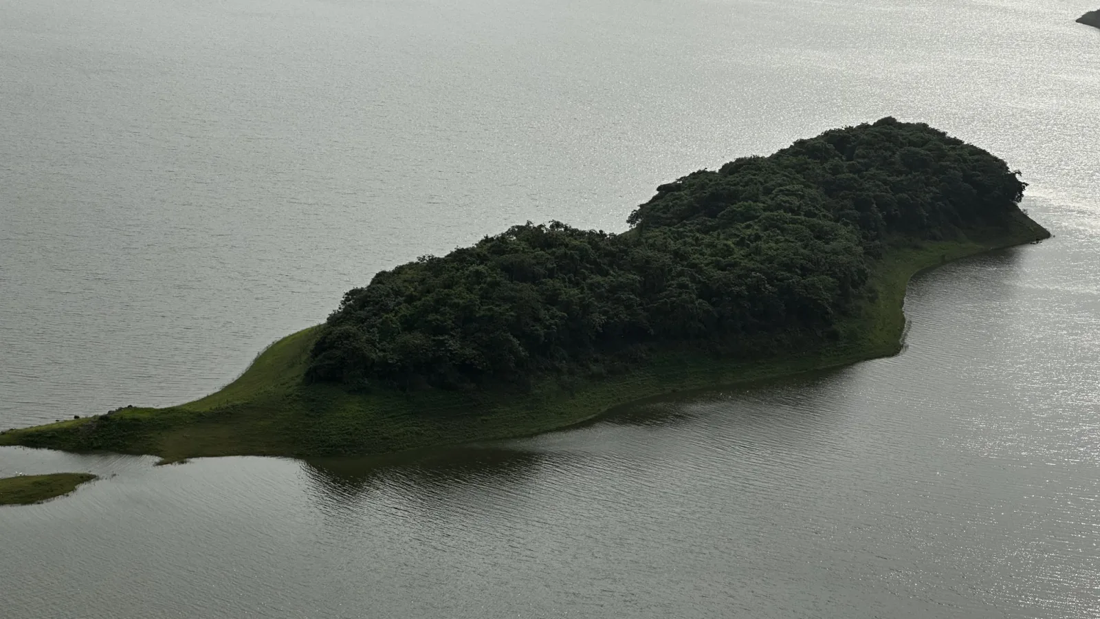 Singapore Plans New Energy Infrastructure on Pulau Tekong