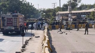 Pakistan: Multiple deaths in blast outside Islamabad court