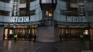 Trump threatens BBC with $1 billion lawsuit