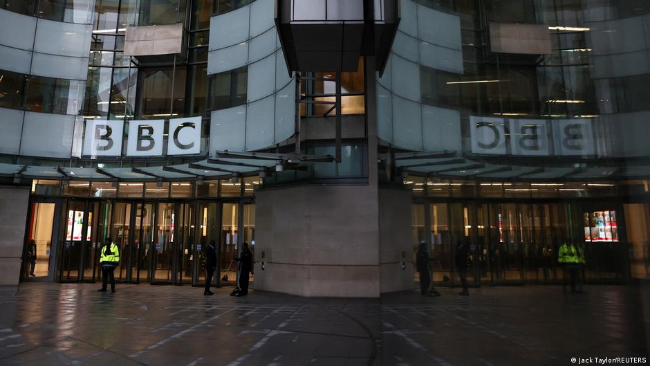 Trump threatens BBC with $1 billion lawsuit